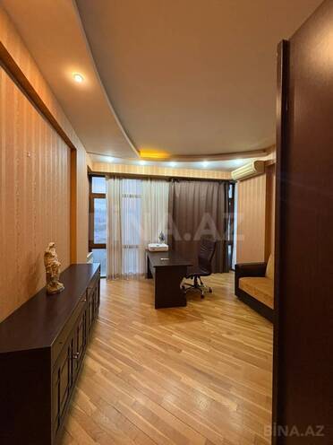 Сдается 4-комн. новостройка 206 м², м. 28 мая, photo 11 from 19