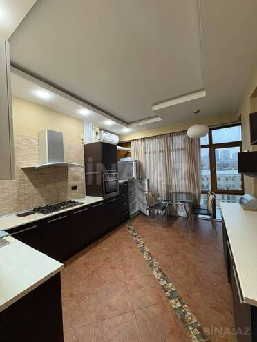 Сдается 4-комн. новостройка 206 м², м. 28 мая, photo 6 from 19