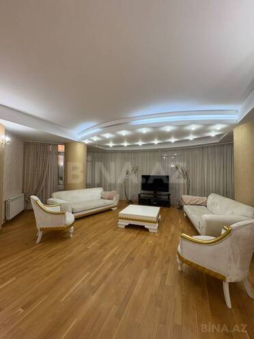 Сдается 4-комн. новостройка 206 м², м. 28 мая, photo 1 from 19