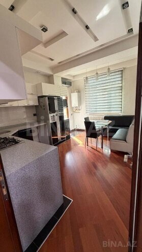 Продаётся 3-комн. новостройка 135 м², м. Низами, photo 4 from 13