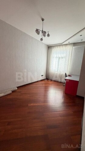 Продаётся 3-комн. новостройка 135 м², м. Низами, photo 6 from 13