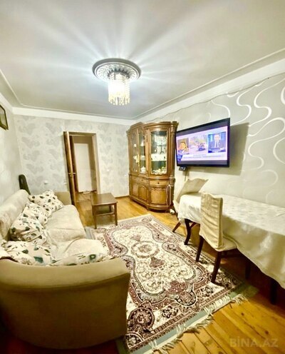 Продается 3-комн. вторичка 75 м², м. Нариман Нариманов, photo 1 from 13