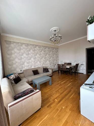İcarəyə verilir 3 otaqlı yeni tikili 70 m², Massiv D q., photo 5 from 14