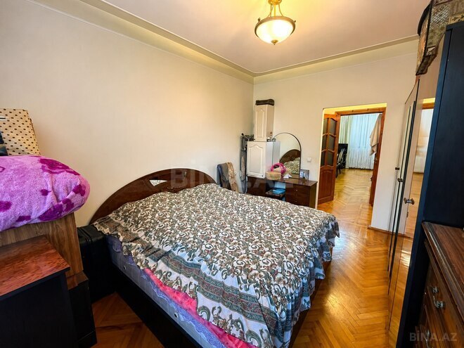 Satılır 2 otaqlı köhnə tikili 55 m², Memar Əcəmi m., photo 5 from 11