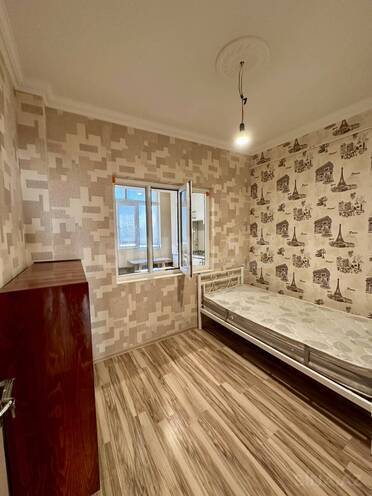 Продаётся 3-комн. вторичка 60 м², м. Ази Асланов, photo 5 from 13
