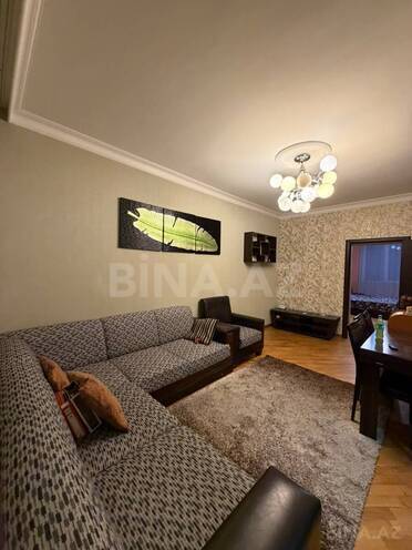 Продается 3-комн. вторичка 70 м², м. Мемар Аджеми, photo 3 from 13