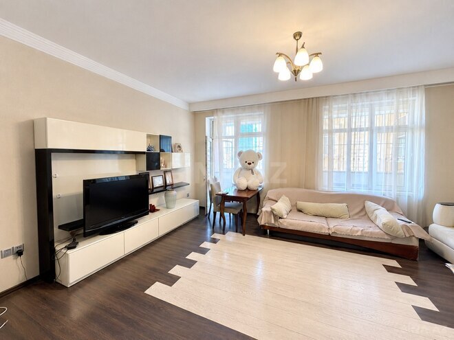 Сдаётся 2-комн. новостройка 110 м², м. Низами, photo 4 from 14