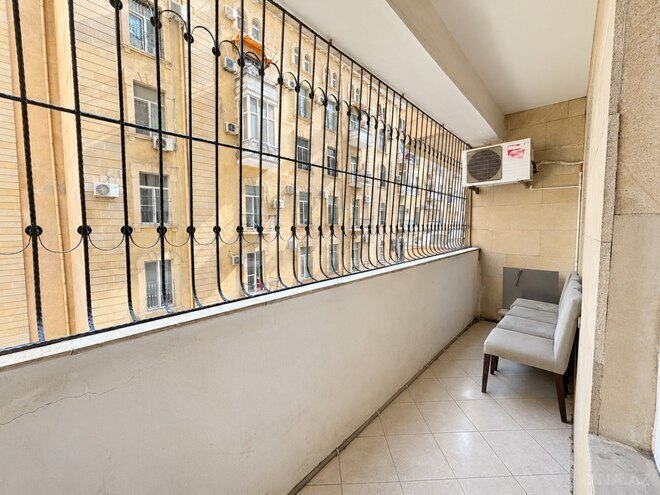 Сдаётся 2-комн. новостройка 110 м², м. Низами, photo 13 from 14