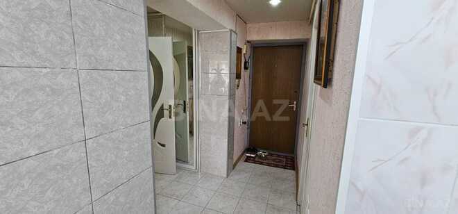 Satılır 2 otaqlı köhnə tikili 65 m², İnşaatçılar m., photo 15 from 27