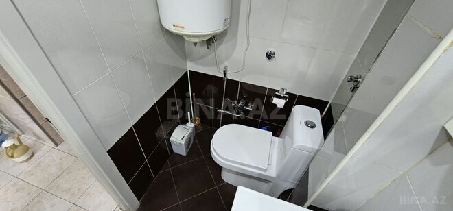 Satılır 2 otaqlı köhnə tikili 65 m², İnşaatçılar m., photo 22 from 27
