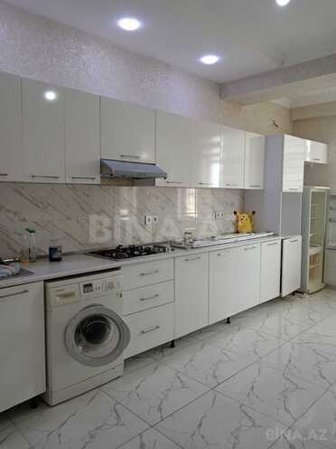 Сдается 3-комн. новостройка 145 м², Абшеронcкий  р., photo 1 from 23