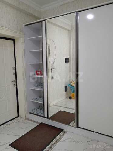 Сдается 3-комн. новостройка 145 м², Абшеронcкий  р., photo 11 from 23