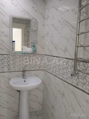Сдается 3-комн. новостройка 145 м², Абшеронcкий  р., photo 17 from 23