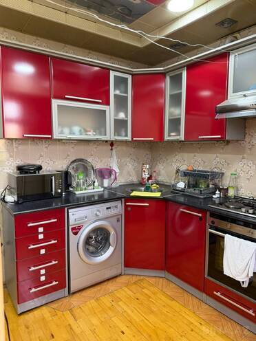 Продаётся 2-комн. вторичка 70 м², м. Азадлыг проспекти, photo 4 from 11