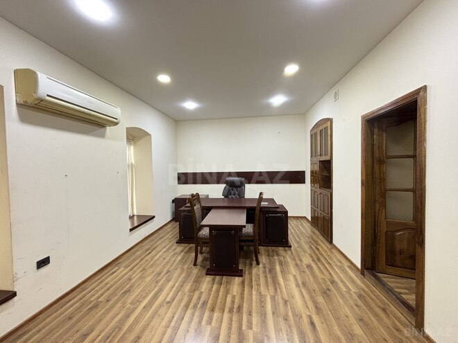 Сдается 2-комн. офис 50 м², м. Низами, photo 1 from 13