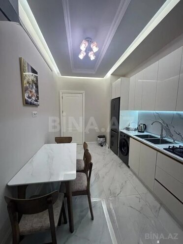 İcarəyə verilir 3 otaqlı yeni tikili 90 m², Bakmil m., photo 11 from 18