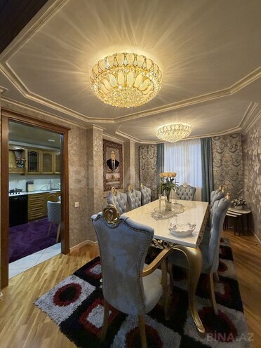 Продается 4-комн. вторичка 135 м², м. Иншаатчылар, photo 3 from 12