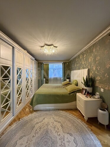 Продается 4-комн. вторичка 135 м², м. Иншаатчылар, photo 5 from 12