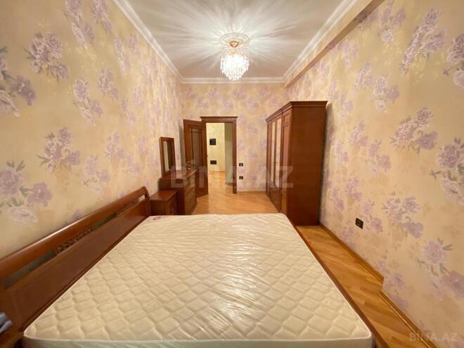 Сдаётся 3-комн. новостройка 130 м², м. Иншаатчылар, photo 7 from 21