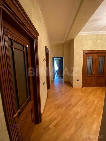 Сдаётся 3-комн. новостройка 130 м², м. Иншаатчылар, photo 16 from 21