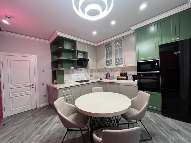 Сдаётся 3-комн. новостройка 180 м², м. 8 ноября, photo 19 from 32