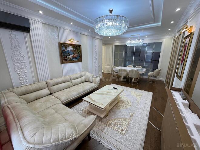 Сдается 4-комн. новостройка 180 м², м. 8 ноября, photo 4 from 32
