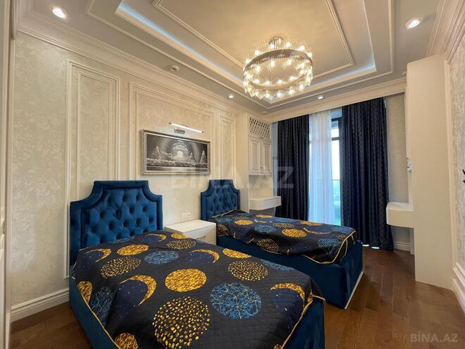 Сдается 4-комн. новостройка 180 м², м. 8 ноября, photo 17 from 32