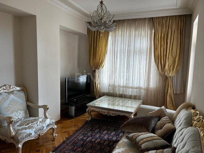Продаётся 4-комн. новостройка 161 м², м. Низами, photo 4 from 15