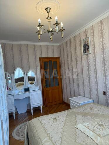 Satılır 4 otaqlı köhnə tikili 100 m², Bakıxanov q., photo 10 from 19