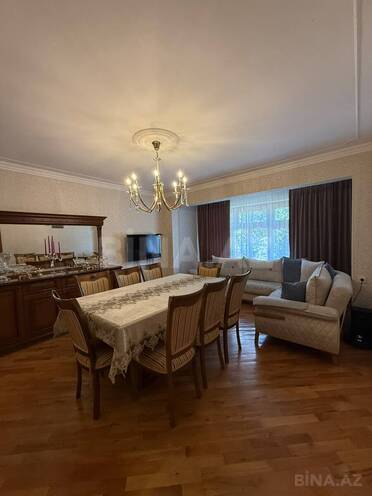 Satılır 4 otaqlı köhnə tikili 100 m², Bakıxanov q., photo 3 from 19