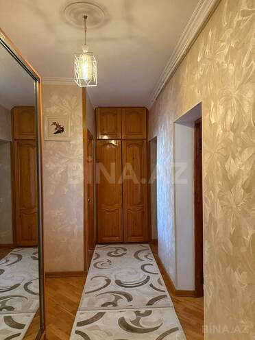 Satılır 4 otaqlı köhnə tikili 100 m², Bakıxanov q., photo 18 from 19