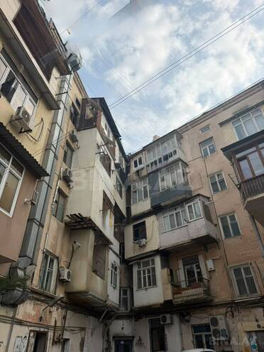 Продаётся 1-комн. вторичка 47.6 м², м. Элмляр Академиясы, photo 1 from 18