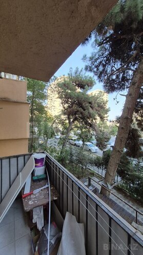 Satılır 2 otaqlı köhnə tikili 35 m², İnşaatçılar m., photo 10 from 12