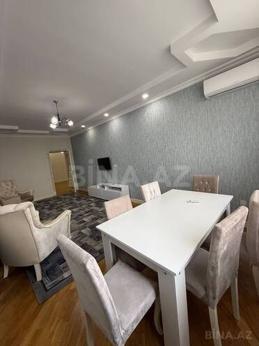 Сдается 4-комн. новостройка 140 м², Ясамальский р., photo 9 from 15
