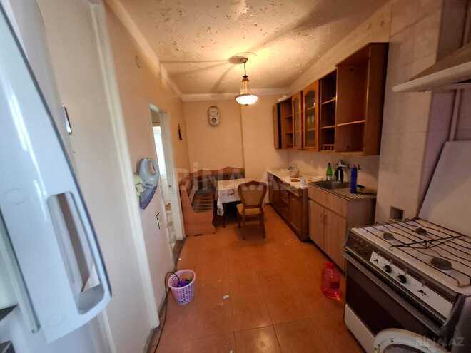 Продаётся 4-комн. вторичка 110 м², Насиминский  р., photo 13 from 16