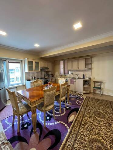 Satılır 2 otaqlı köhnə tikili 70 m², Şah İsmayıl Xətai m., photo 6 from 14