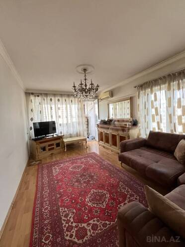 Satılır 2 otaqlı köhnə tikili 70 m², Şah İsmayıl Xətai m., photo 1 from 14