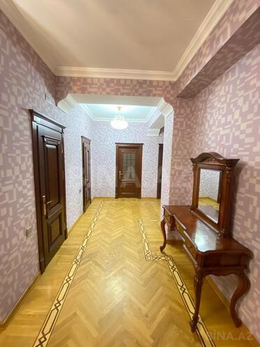 İcarəyə verilir 3 otaqlı yeni tikili 130 m², İnşaatçılar m., photo 12 from 20