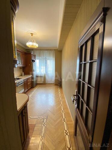 İcarəyə verilir 3 otaqlı yeni tikili 130 m², İnşaatçılar m., photo 8 from 20