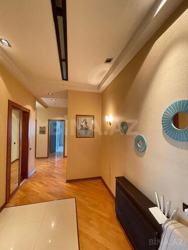 İcarəyə verilir 3 otaqlı yeni tikili 180 m², 8 Noyabr m., photo 25 from 26