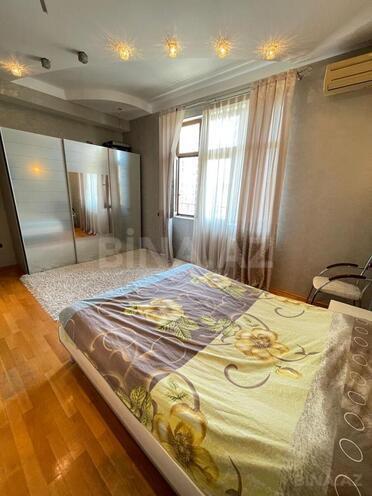 İcarəyə verilir 3 otaqlı yeni tikili 180 m², 8 Noyabr m., photo 18 from 26