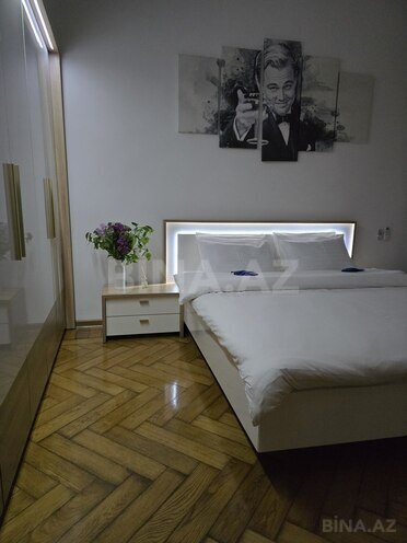 İcarəyə verilir 2 otaqlı köhnə tikili 75 m², Sahil m., photo 9 from 12