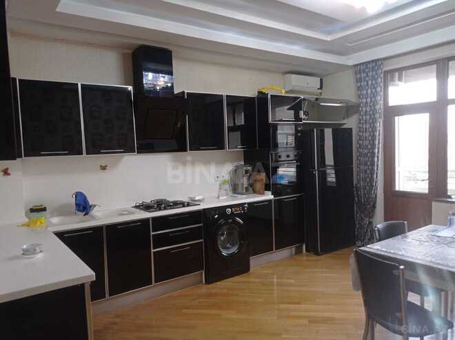 Сдается 3-комн. новостройка 140 м², м. Нариман Нариманов, photo 12 from 19