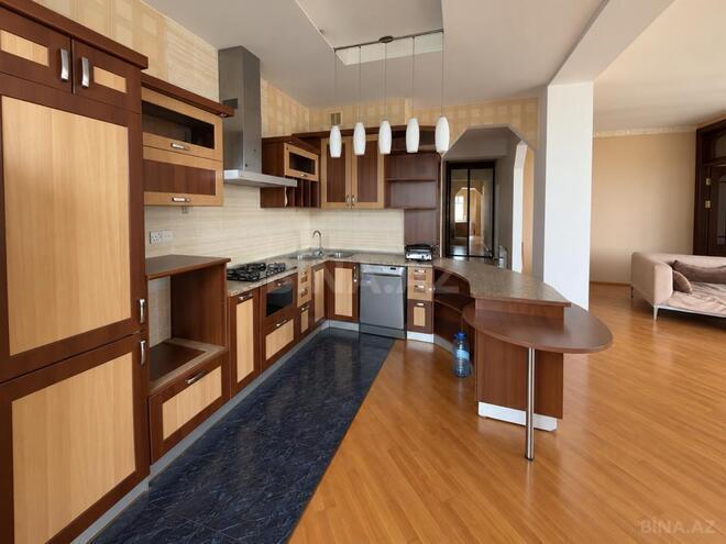 Продаётся 4-комн. новостройка 145 м², Наримановский  р., photo 1 from 17