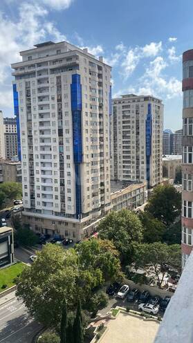 Satılır 4 otaqlı yeni tikili 220 m², 28 May m., photo 23 from 24