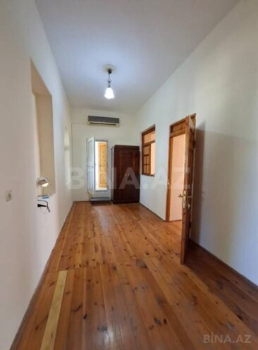 Satılır 5 otaqlı həyət evi/bağ evi 180 m², Novxanı q., photo 20 from 31