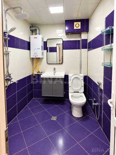 Продается 3-комн. вторичка 70 м², м. Нефтчиляр, photo 10 from 11