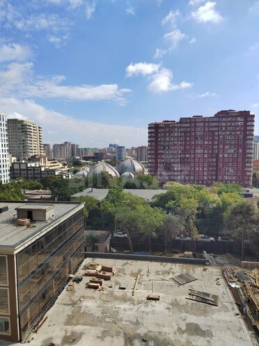 Продается 3-комн. новостройка 76 м², м. Гянджлик, photo 1 from 11