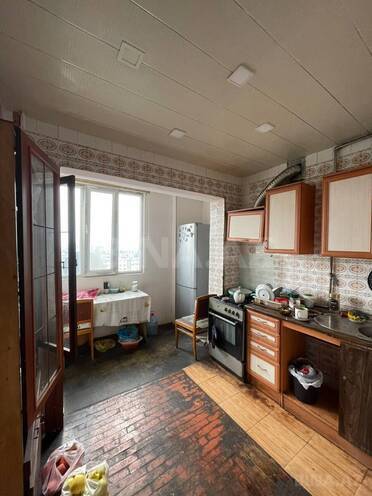 Продаётся 5-комн. вторичка 120 м², м. Ази Асланов, photo 15 from 24