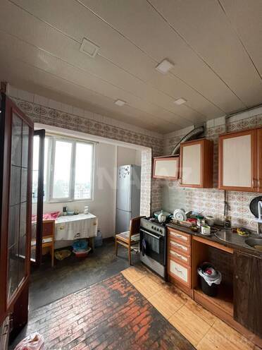 Продаётся 5-комн. вторичка 120 м², м. Ази Асланов, photo 16 from 24
